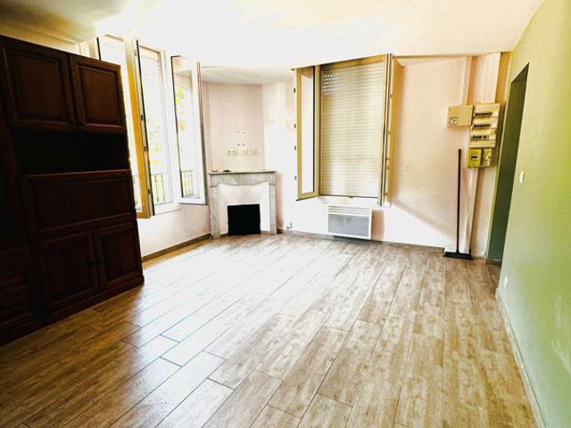Duplex 2 pieces nice canta galet 146 000 eur