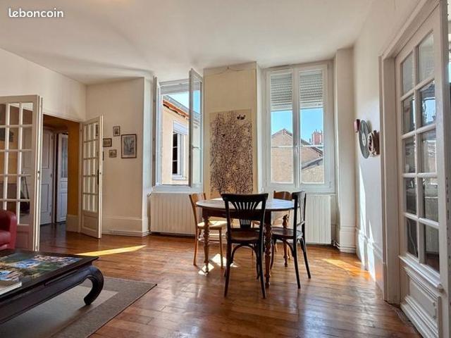 Duplex 7 pièces 138 m²