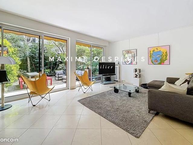 Duplex 7 pièces 145 m²