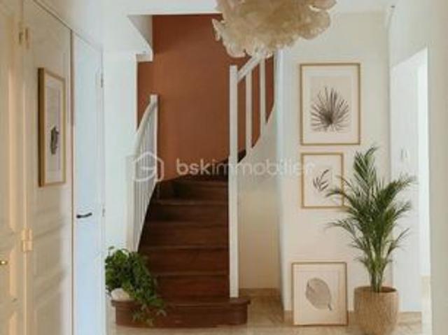 Duplex 7 pièces 147 m²