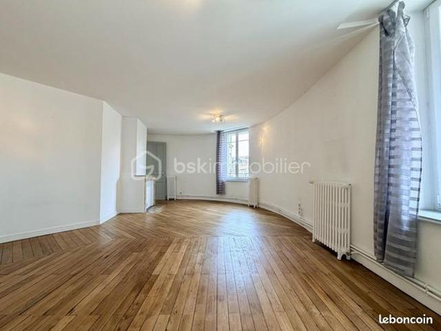 Duplex 7 pièces 147 m²