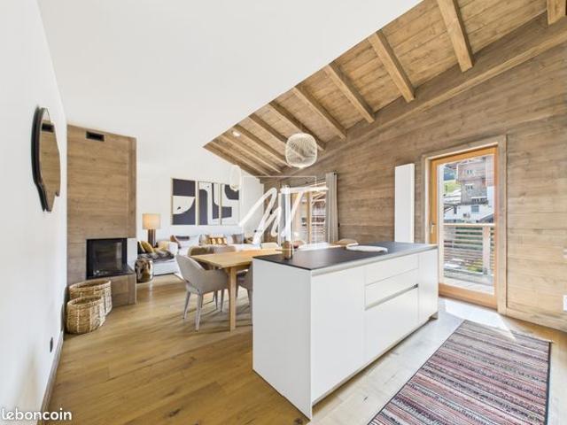 Duplex 7 pièces 158 m²