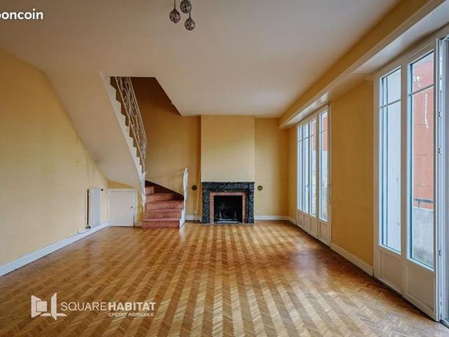 Duplex 7 pièces 158 m²