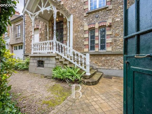 Duplex 7 pièces 172 m²