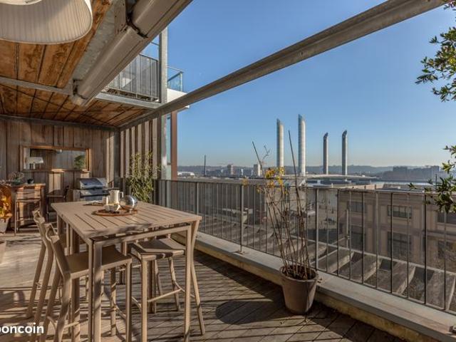 Duplex 7 pièces 172 m²