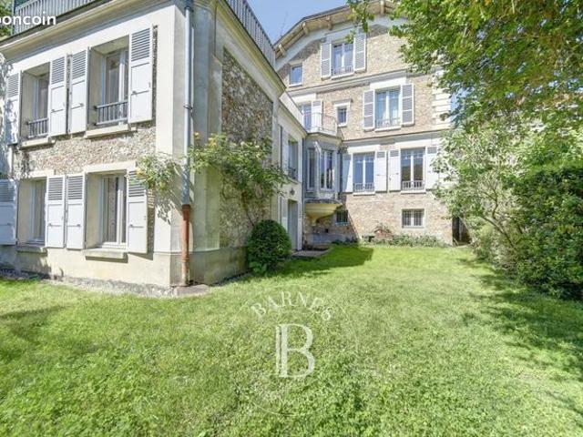 Duplex 7 pièces 182 m²