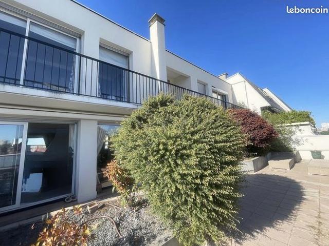 Duplex 7 pièces 183 m²