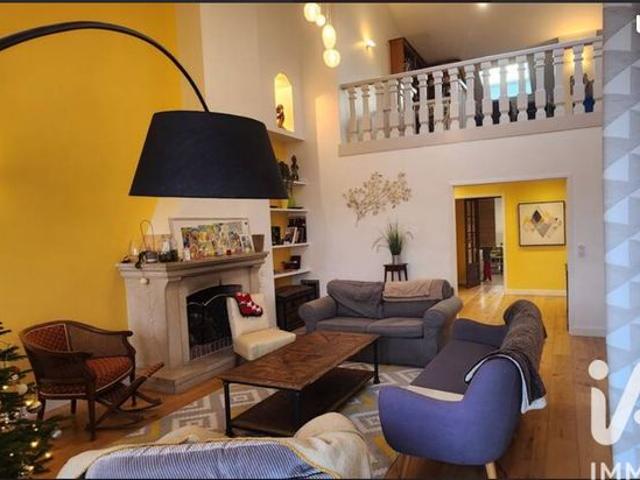 Duplex 7 pièces 198 m²