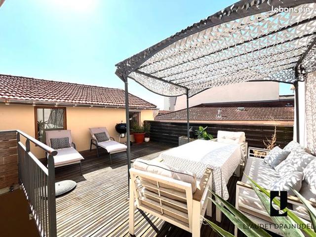 Duplex 7 pièces 225 m²