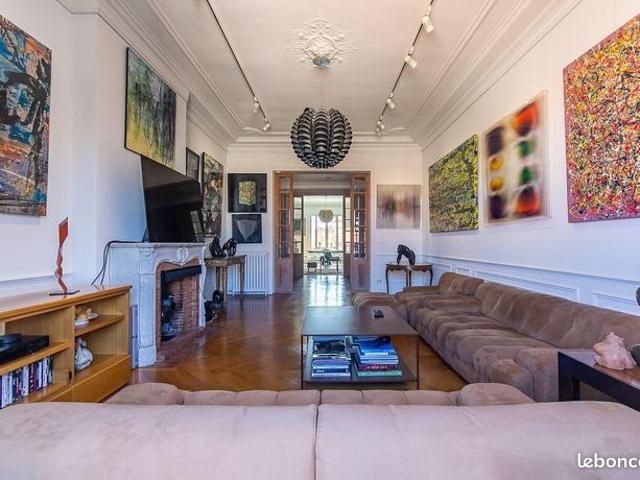 Duplex 7 pièces 285 m²