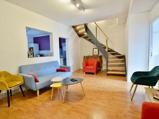 Duplex 7 pièces à Angers