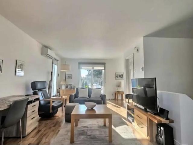 Duplex 4 1/2 à Laterrière