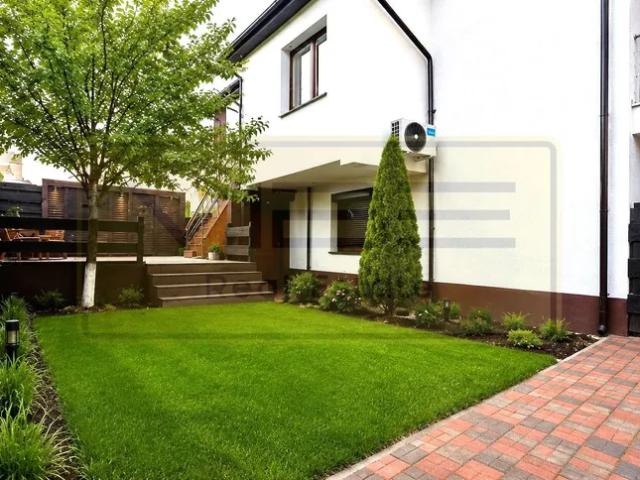 Duplex 4 camere 150mp | living | parcare privata | spatiu verde Bucium Visani