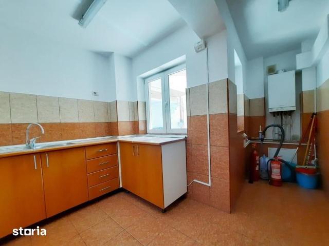 Duplex 4 camere de inchiriat Stefan cel Mare