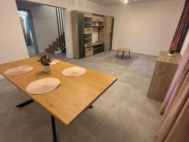Duplex 4 camere, Iris, 3 bai, curte proprie, parcari