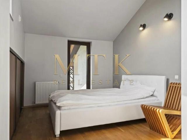 Duplex 4 camere | Otopeni | 2 locuri de parcare