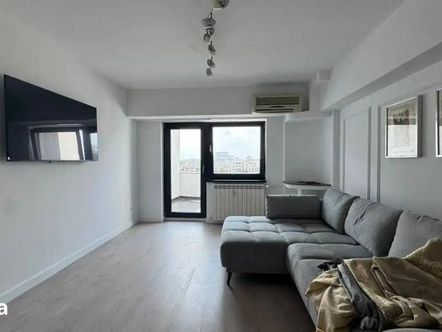 Duplex 4 camere Tribunalul București Nemobilat Renovat