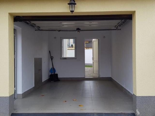 Duplex 4 camere, zona Trei Stejari Aproape de centru