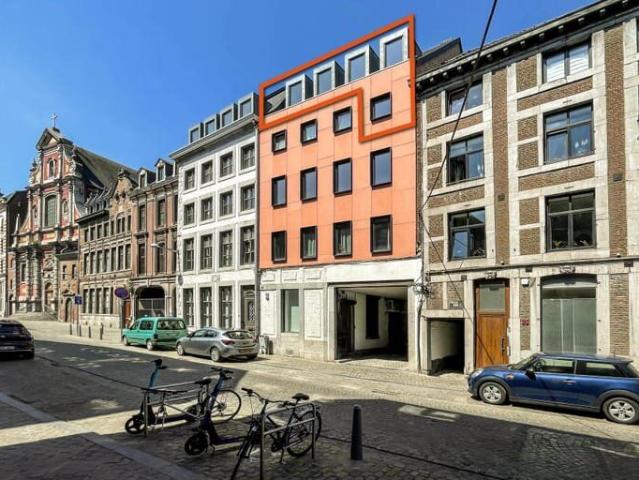 Duplex 4 chambres à louer – Rue Hors Château 33