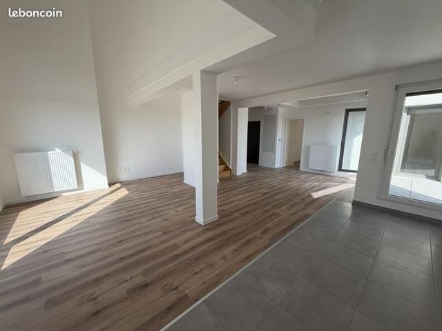 Duplex 4 pièces 104 m²
