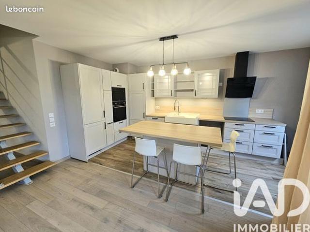 Duplex 4 pièces 105 m²