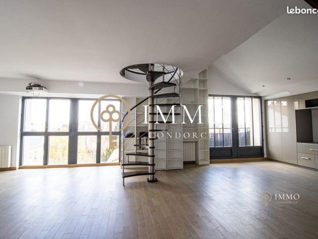 Duplex 4 pièces 100 m²