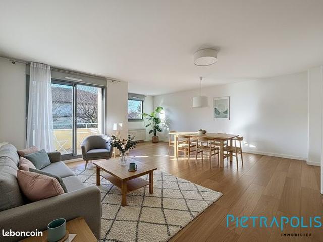 Duplex 4 pièces 100 m²