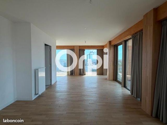 Duplex 4 pièces 101 m²