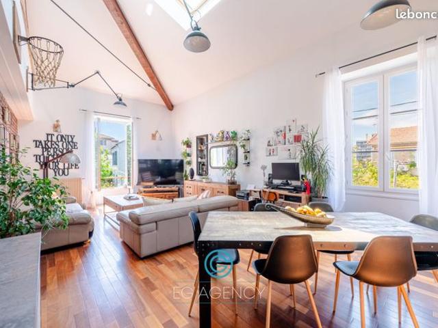 Duplex 4 pièces 120 m²