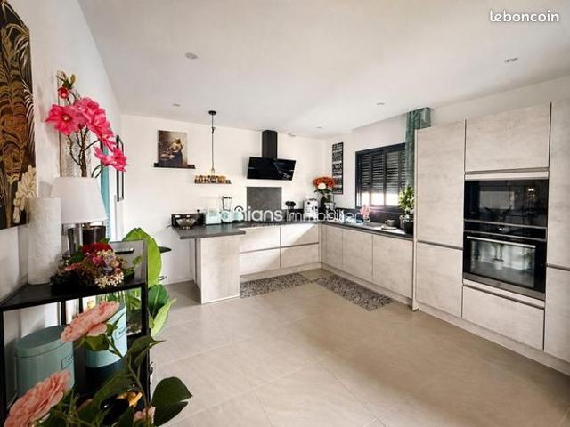 Duplex 4 pièces 121 m²