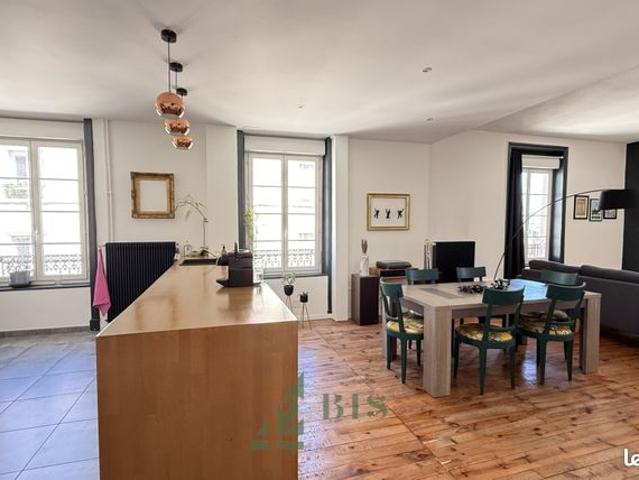 Duplex 4 pièces 121 m²