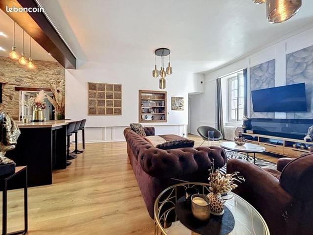 Duplex 4 pièces 150 m²