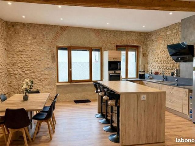 Duplex 4 pièces 153 m²