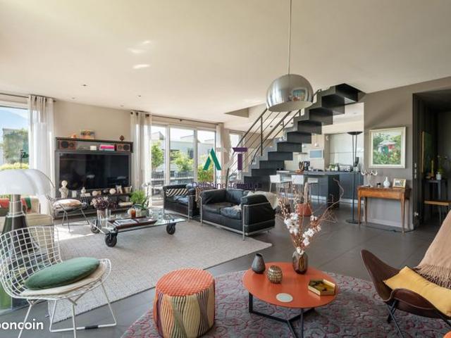 Duplex 4 pièces 161 m²