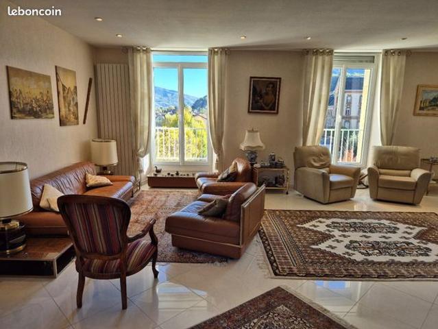 Duplex 4 pièces 240 m²