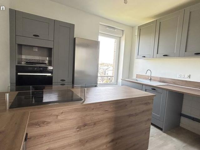 Duplex 4 pièces 77 m²