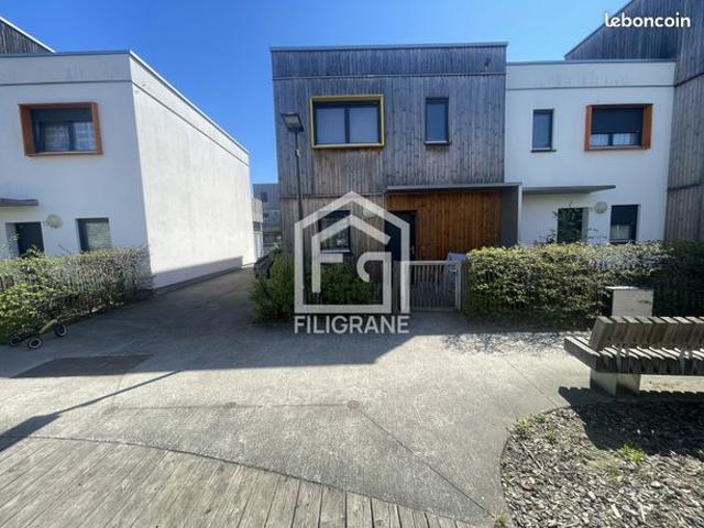 Duplex 4 pièces 82 m²