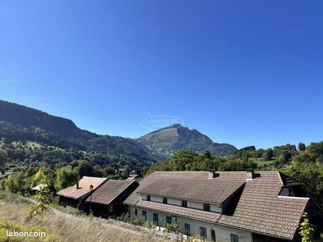 Duplex 4 pièces 83 m²