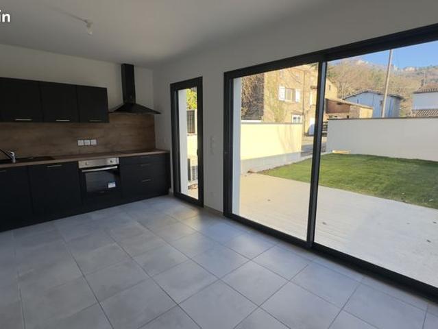 Villa 4 pièces 84 m²