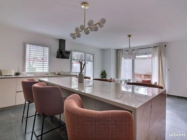 Duplex 4 pièces 90 m²