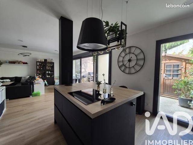 Duplex 4 pièces 93 m²
