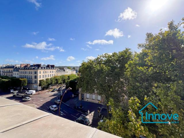 Duplex de charme au dernier étage