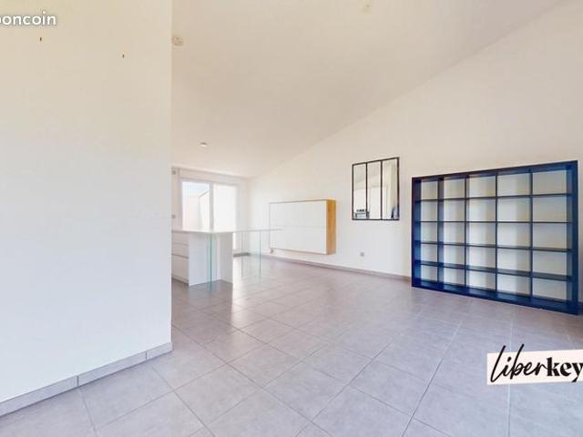 Duplex 5 pièces 104 m²
