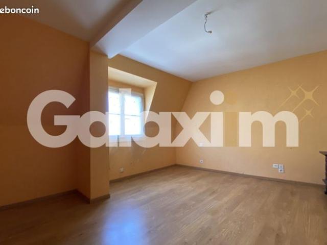Duplex 5 pièces 104 m²