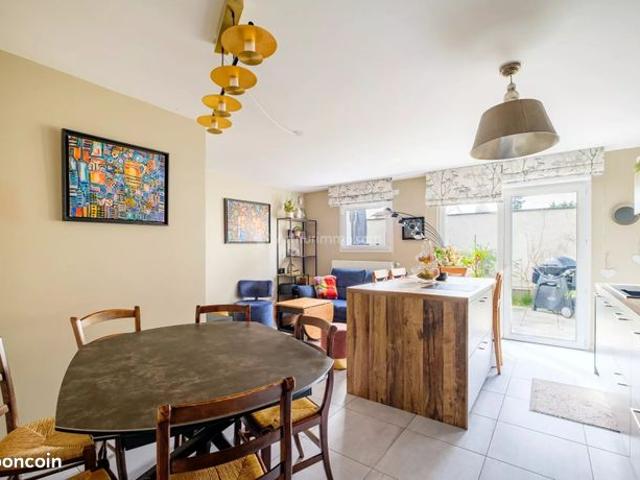 Duplex 5 pièces 104 m²