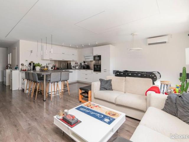 Duplex 5 pièces 104 m²