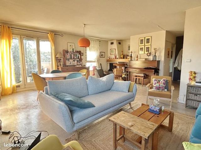 Duplex 5 pièces 104 m²