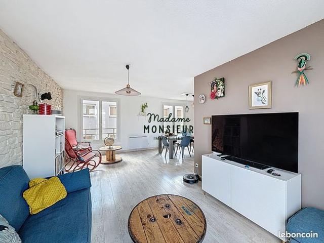 Duplex 5 pièces 104 m²