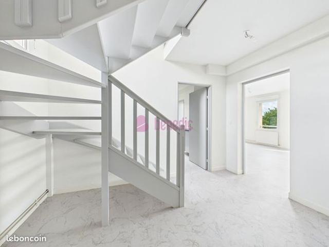 Duplex 5 pièces 105 m²
