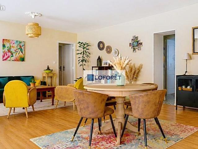 Duplex 5 pièces 105 m²